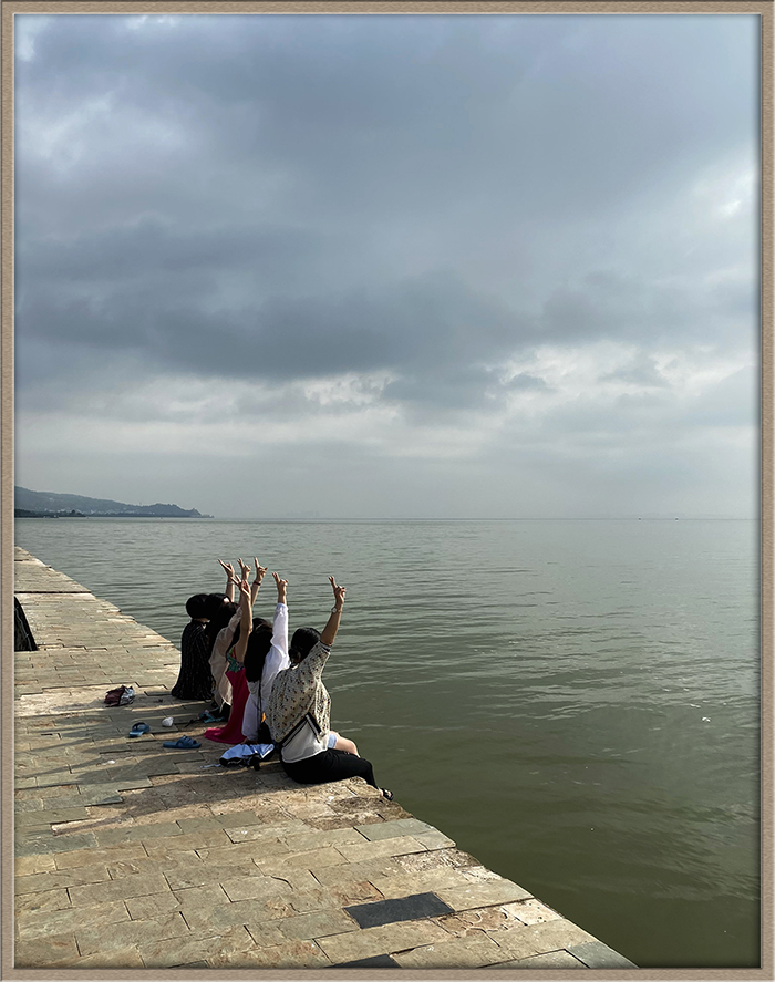 三等獎(jiǎng)《面朝大?！罚ü矩?cái)務(wù)部）.jpg